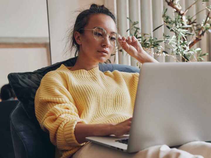 Financial Stress in the Workplace: How to Help Employees Cope